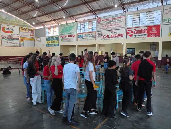 encontro-vocacional-sc-maio2026-servas-maria-reparadora-2