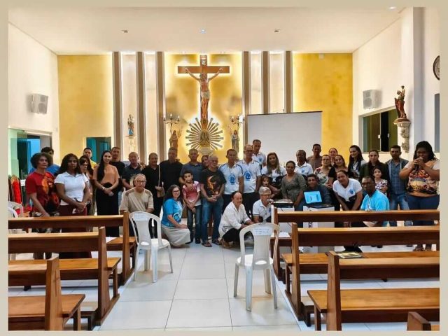 Ir. Maria Helena assessora Encontro da Pastoral Familiar em Caculé (BA)
